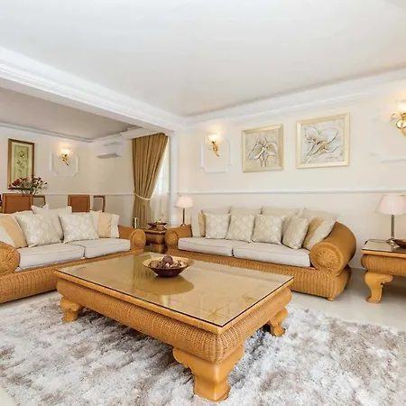 Villa The Willows Callao Salvaje